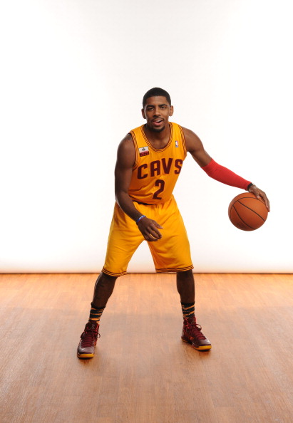 媒体人：阿奇姆彭很职业、不惹事，配得上在中超挣得每一分钱