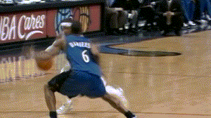 广东男篮33分大胜晋级八强，徐杰23+6胡明轩复出10+3，王洪泽9分